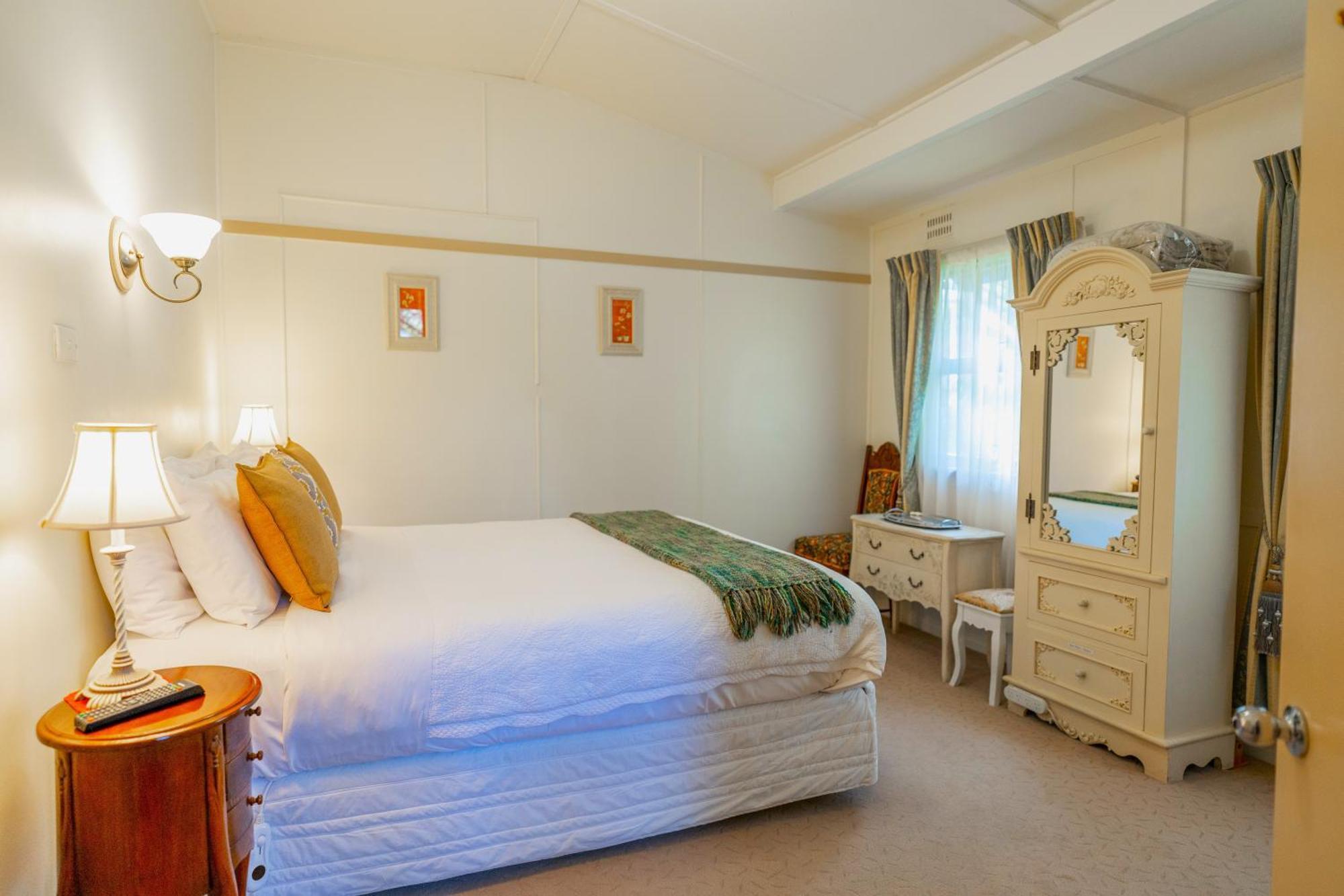 Kubba Roonga Guesthouse - Boutique Luxury Spa Retreat & Gardens - Blue Mountains Blackheath Dış mekan fotoğraf