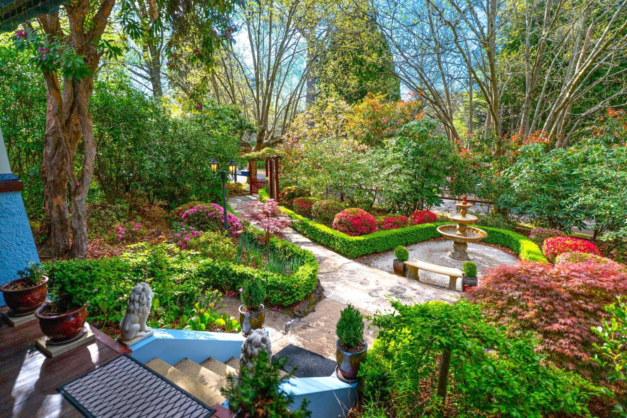 Kubba Roonga Guesthouse - Boutique Luxury Spa Retreat & Gardens - Blue Mountains Blackheath Dış mekan fotoğraf
